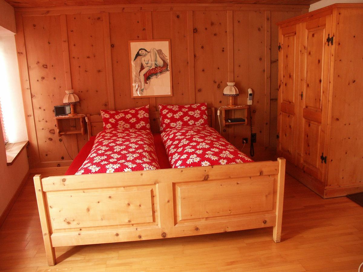 Piz Umbrail Hotel Santa Maria Val Muestair Kültér fotó